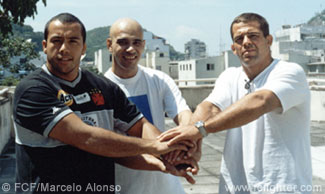 Magno Penha surrounded by friends Arthur Mariano and Amaury Bitetti
