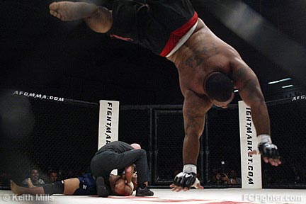 Mario Rinaldi doing a backflip upon winning the Heavyweight belt