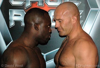 Manhoef (left) vs. Freeman