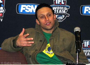 IFL Dec 29, 2006 Post-fight press conference: Renzo Gracie - Photo by Gaby Genia