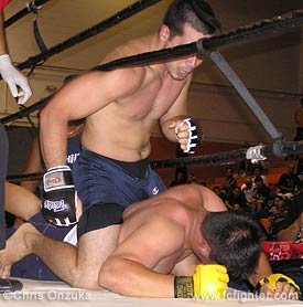 Mike Ganigiehi back-mounted on Mike Tafflinger