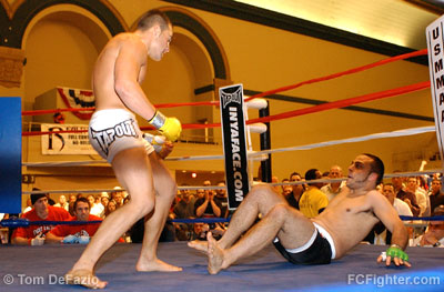 Eddie Alvarez (left) vs. Chris Schlesinger