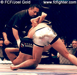 Elvis tightens the hold