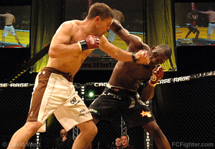 Cage Rage 21: Tom Watson (left) vs. Xavier Foupa-Pokam - Photo by David West