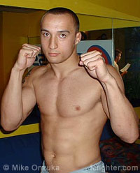 Denis Kang - Photo by Mike Onzuka
