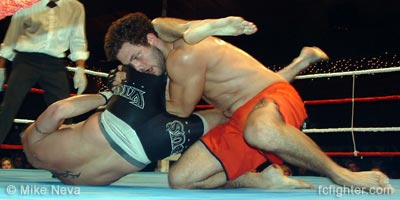 Davis pulling out of an arm bar attempt