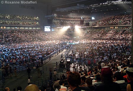Crowd at Saitama Super Arena for Final Conflict 2005